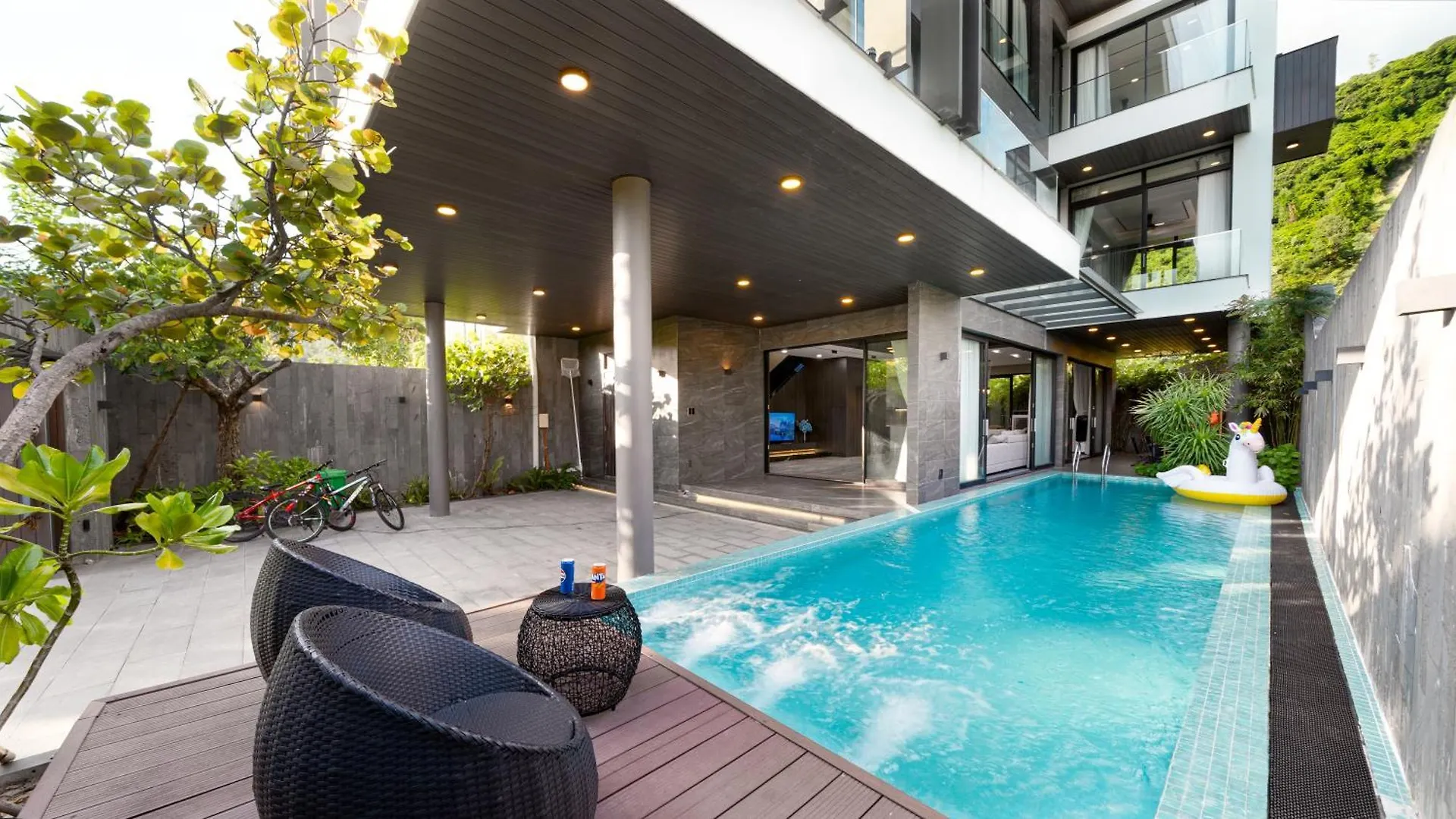 The Querencia Luxury Huge Pool Villa - Free Pick Up And Full Ac Da Nang