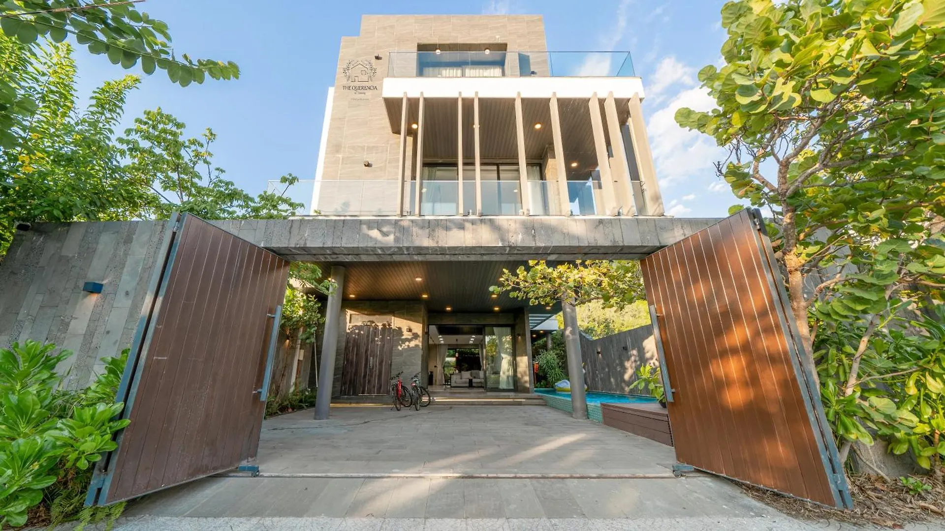 The Querencia Luxury Huge Pool Villa - Free Pick Up And Full Ac Da Nang