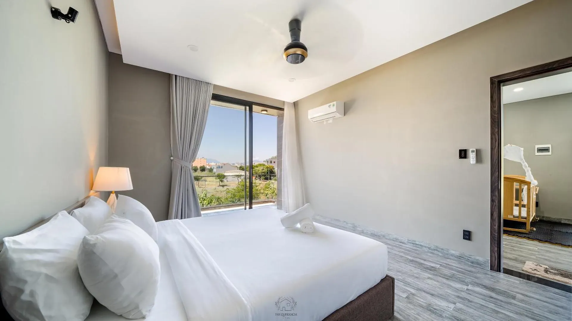 The Querencia Luxury Huge Pool Villa - Free Pick Up And Full Ac Da Nang Vietnam