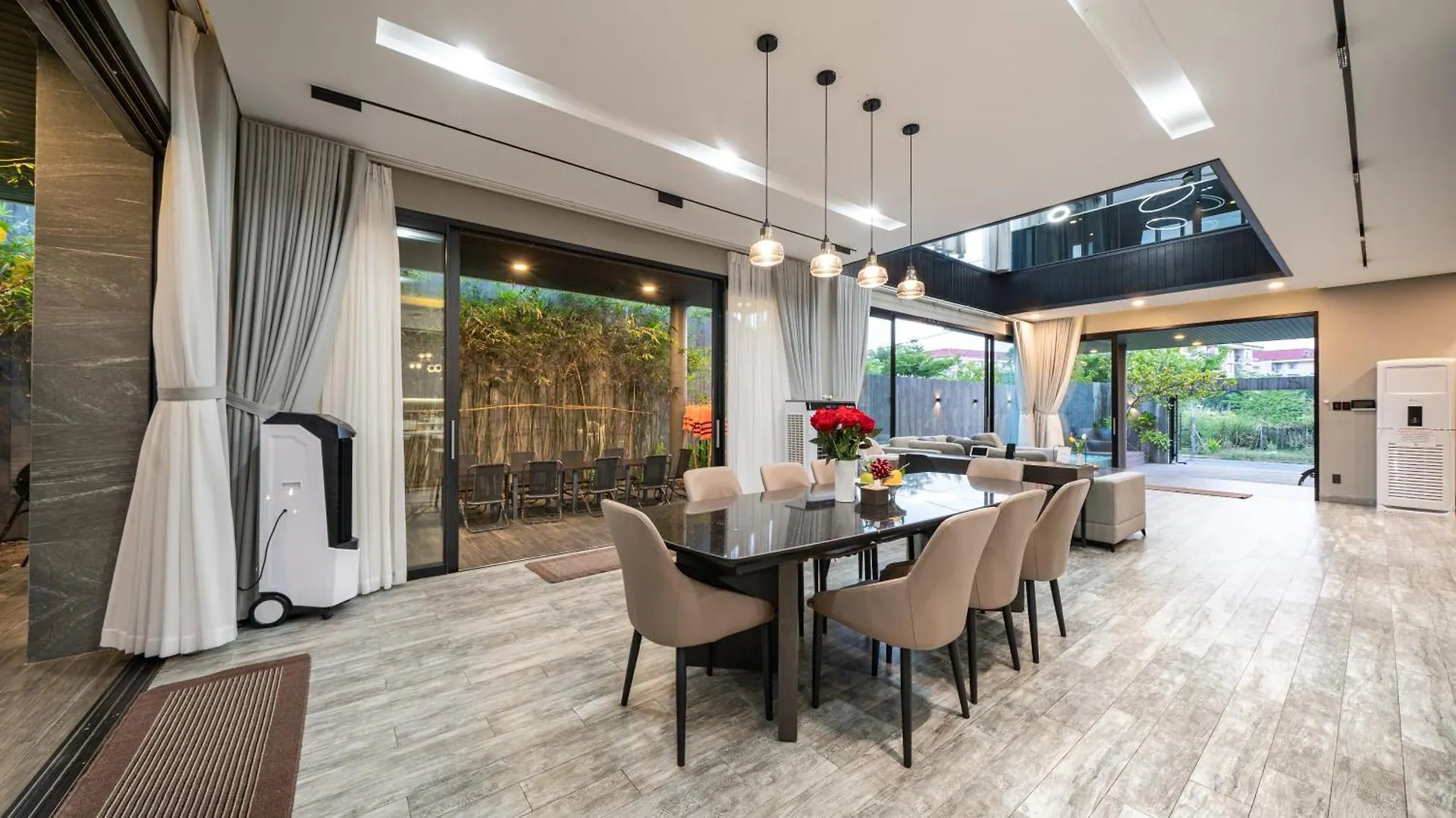 The Querencia Luxury Huge Pool Villa - Free Pick Up And Full Ac Da Nang Vietnam